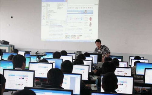 計(jì)算機(jī)硬件與計(jì)算機(jī)類(lèi) 專(zhuān)業(yè)名稱(chēng)背后的專(zhuān)業(yè)內(nèi)涵與就業(yè)方向解析